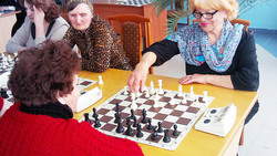 Александр Лошаков из Яковлевского района стал лучшим в шахматном турнире среди пенсионеров