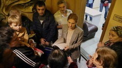 Министр строительства Белгородской области встретилась с жителями села Середы Шебекинского округа