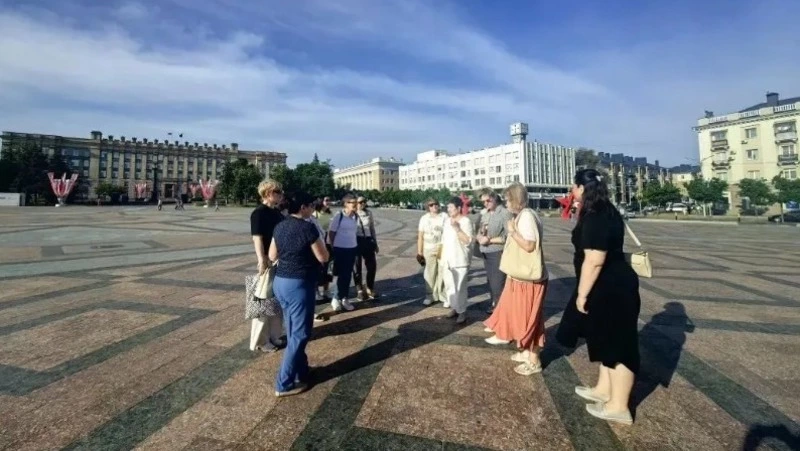В Белгороде провели пешеходные экскурсии, посвящённые театру