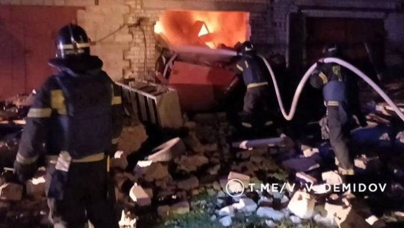 Мэр Белгорода показал последствия атаки ВСУ на город