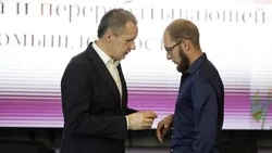 Вячеслав Гладков наградил лучших работников ГК «Агро-Белогорье»