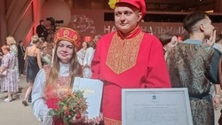 Белгородская пара поженилась на Всероссийском свадебном фестивале