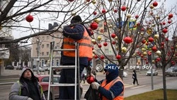 Демонтаж новогодних украшений стартовал в Белгороде