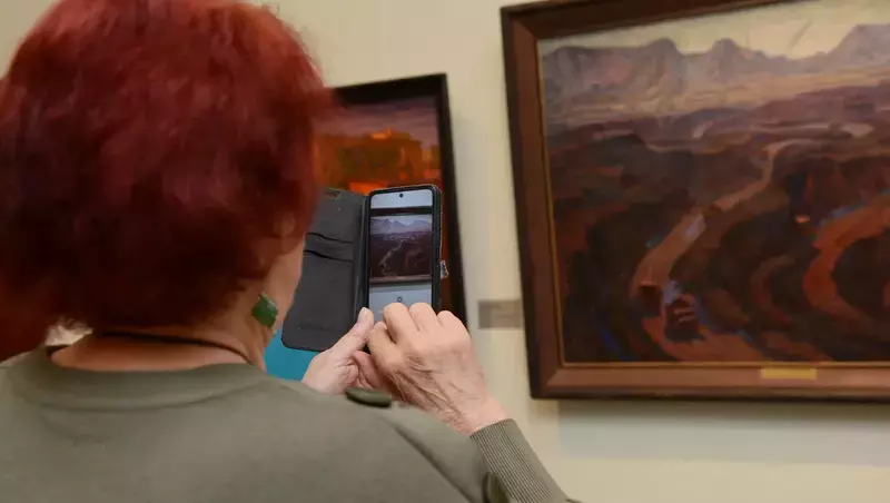 В Белгороде открылась выставка к 100-летию со дня рождения живописца Льва Блякницкого