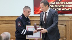Вячеслав Гладков поздравил белгородских правоохранителей с профессиональным праздником