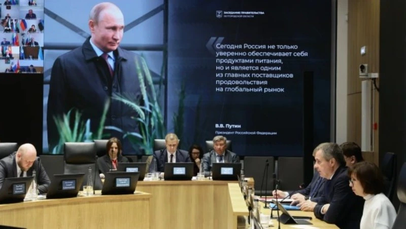 Гладков: более 80% сельхозтехники готово к весенне-полевым работам 