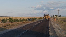 Дорожники отремонтируют 5,6 км дороги между Шляхово и Верхним Ольшанцем в Яковлевском округе 