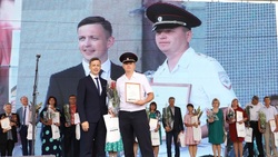 Власти занесли яковлевского полицейского Антона Ветрова на окружную Доску почёта