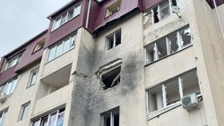 Вячеслав Гладков поручил восстановить остекление в домах Белгорода до конца недели 