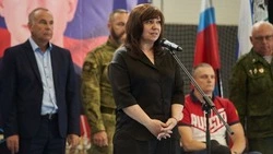 Гладков поздравил руководителя белгородского ФЗО с федеральной наградой