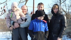 Как супруги Смирновы пишут свою историю в отдалённом и тихом уголке Яковлевского округа