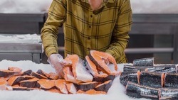 Минпромторг РФ рассмотрит возможность организации специализированных рыбных ярмарок в стране