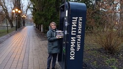 Новые книги появились в библиомодуле парка Победы