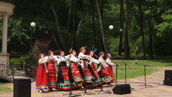Отчётный концерт Дома культуры села Алексеевки прошёл в парке «Маршалково»