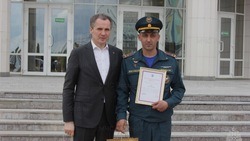Белгородские спасатели получили награды и ключи от новых спецавтомобилей из рук Вячеслава Гладкова