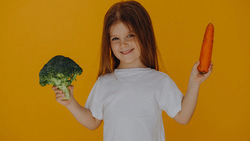 Глава комитета Госдумы не поддержала идею запрета вегетарианства для детей