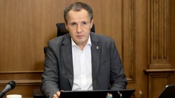 Вячеслав Гладков попросил белгородцев избегать передвижений в приграничье ночью