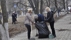 Работники различных служб Яковлевского городского округа вышли на экологические субботники