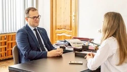 С главой – о главном. Наш собеседник – первое лицо Яковлевского городского округа Олег Медведев
