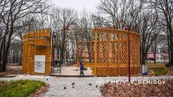 Рабочие выполнили строительство открытого кинотеатра в Белгороде на 90%  