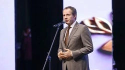 Вячеслав Гладков поздравил работников СМИ с Днём российской печати
